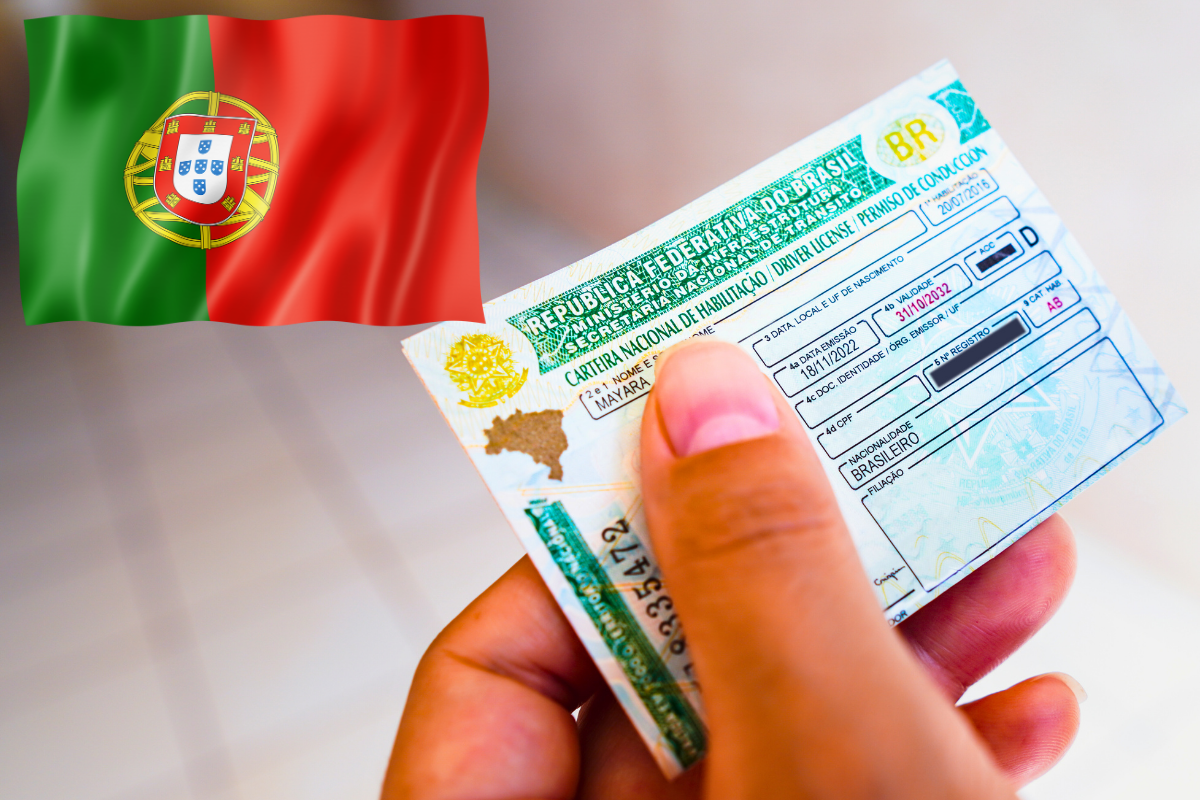Smiley woman taking a selfie in an amusement park